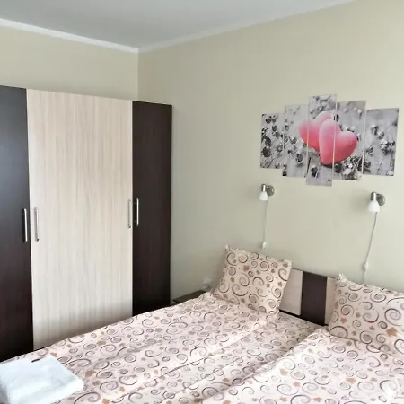 In Gardens Complex Apartment *