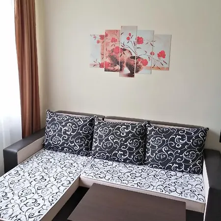In Gardens Complex Appartement