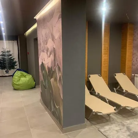 Appartement In Gardens Complex