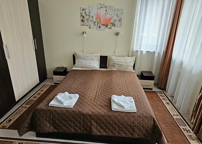 In Gardens Complex Апартаменты